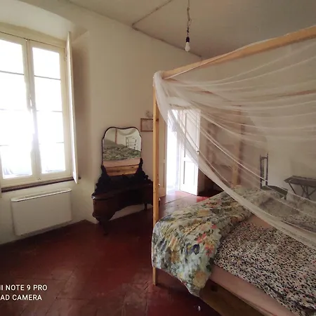 Bergamo Home Bed and Breakfast *