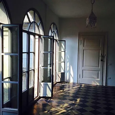 Bergamo Home Bed & Breakfast *